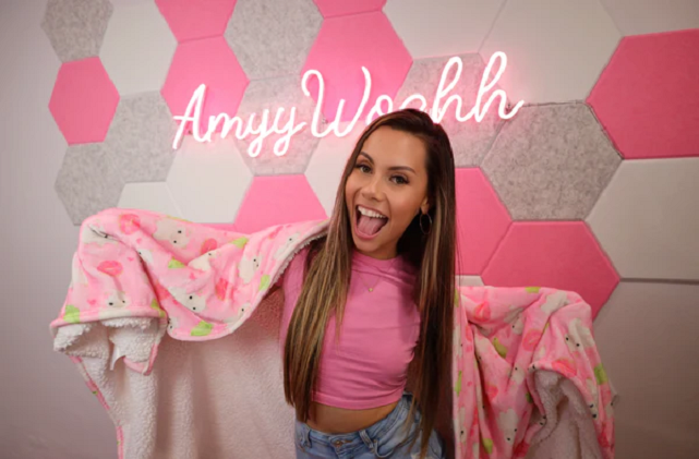 Amyywoahh Age
